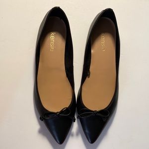 Kensie Monisha pointed toe ballet flat with bow ,color black and size 9.5